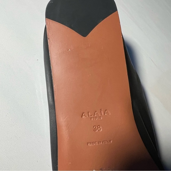 Alaia Black Leather Shoes. NWT. - Picture 3 of 9